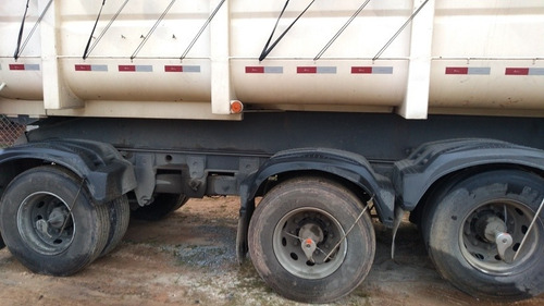 Imagem 8 de 11 de Mercedes Bens 2646