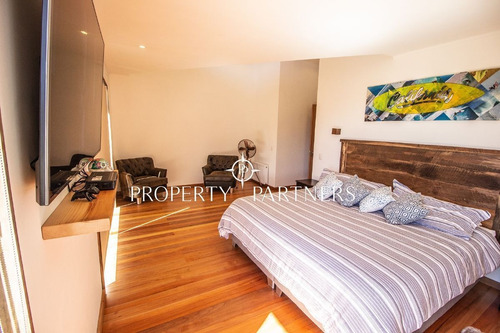 Imagen 20 de 29 de Moderna Casa Con Vista Al Lago Villarrica, El Escorial