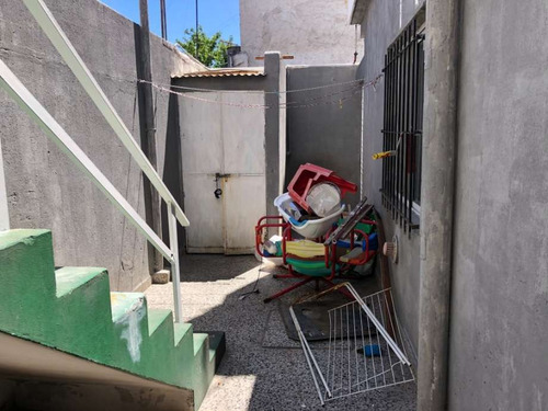 Imagen 11 de 11 de Casa Ph En Alquiler En Villa Dominico
