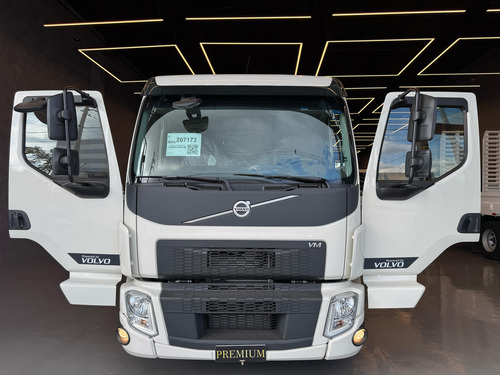 Volvo Vm 290 Truck 6x2 Lx 2025 Guindauto Hiab Argos 43t