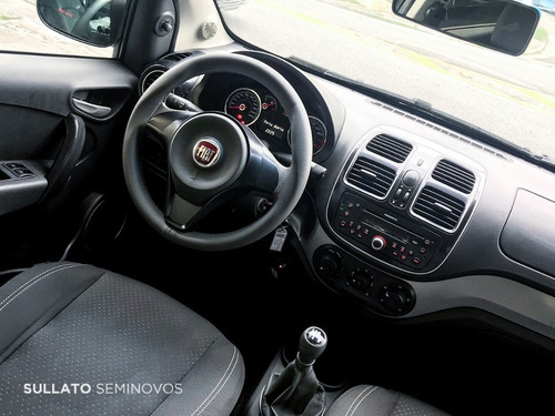Fiat Grand Siena Attrative 1.4 Flex Gnv