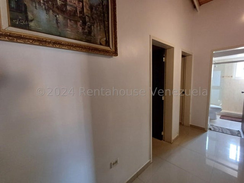 Cf Precioso Townhouse A La Venta En Exclusivo Conjunto Residencial De La Morita!! Listing 25-13963