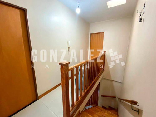 Imagen 16 de 22 de Triplex 5 Ambientes En Barrio Isabel La Católica - Ciudad Evita