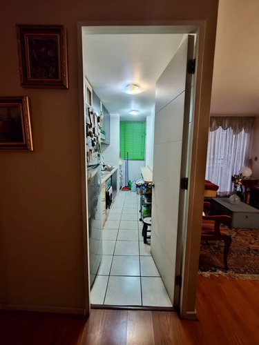 Departamento En Venta De 2 Dormitorios Santiago Centro