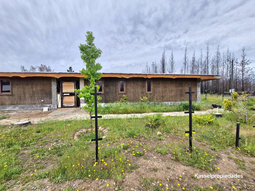 Se Vende Parcela Con Casa En Yumbel