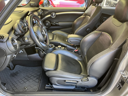 Mini Cooper S 2.0 Hot Chili 5 Puertas At