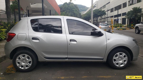 Imagen 6 de 15 de Renault Sandero Authentique Mt 1600cc