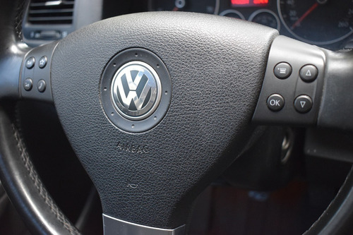 Volkswagen Vento Advance 2.5 Mt 2009 143.000 Kms
