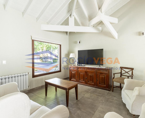 Casa En Venta En Banco Provincia Country Club Moreno