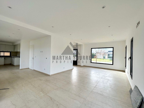 Casa En Venta En Altos De Campo Grande, Pilar, G.b.a. Zona Norte