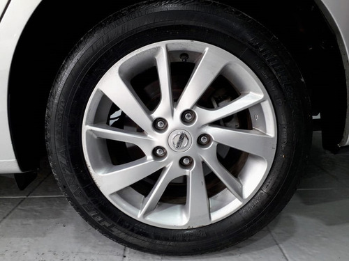 Nissan Sentra 2.0 Sv 16v Flex 4p Automático