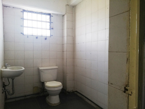 Imagen 12 de 17 de Planta Industrial En Zona Industrial Cloris. Ndd