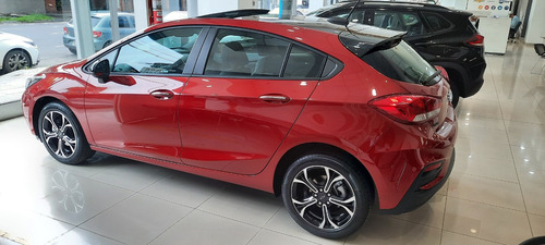Chevrolet Cruze 5 1.4 Rs At 5 p