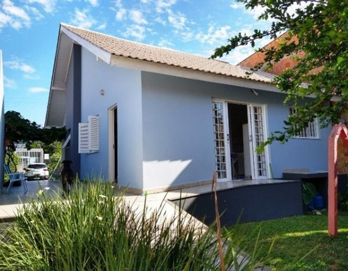 Casa Em Camaquã Com 2 Dormitórios - Mi17117