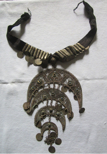 Antiguo Imperio Otomano Filigrana De Bronce Colgante Collar 