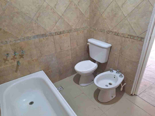 Venta Casa 4 Amb En Don Torcuato, Terreno 400 M2