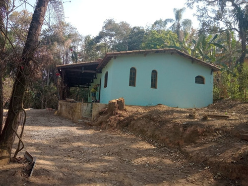 Imagem 9 de 11 de Cada Com 02 Quartos Sala Cozinha Banheiro, Área Para Churras