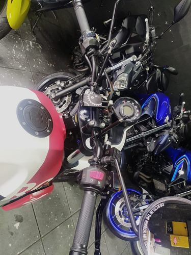 Scram 411 Ano 2023 Com Apenas 11.300 Km