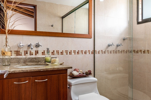 Imagen 14 de 17 de Venta De Casa En Envigado, Loma De Cumbres