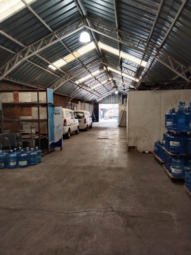 Arriendo Local Y Bodega Avda Jj Perez Comuna Quinta Normal