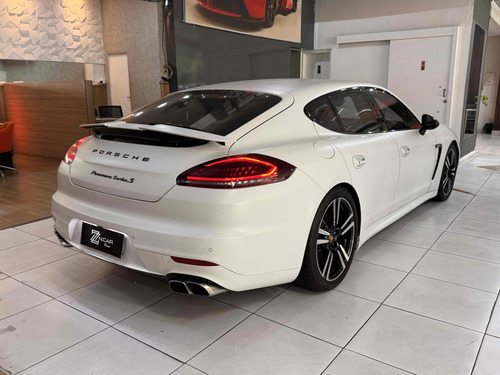Porsche Panamera 4.8 V8 Turbo Gasolina 4p Automático
