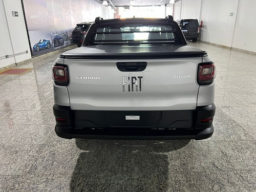 Imagem 4 de 8 de Fiat Strada Strada Freedom 1.3 Flex 8v Cd