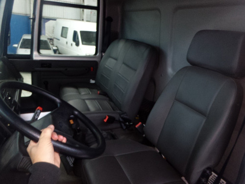 Imagem 9 de 15 de Caminhão Ford Cargo 1317 Com Plataforma Apenas 17.988 Km