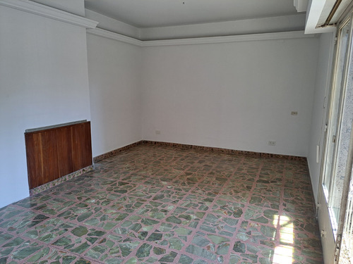 Alv. Thomas 200 - Colegiales - Oficina En Ph C/ent. Indep.