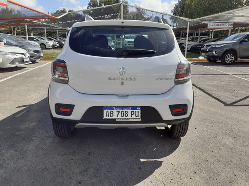 Renault Sandero Stepway 1.6 Dynamique 2017 - Usado