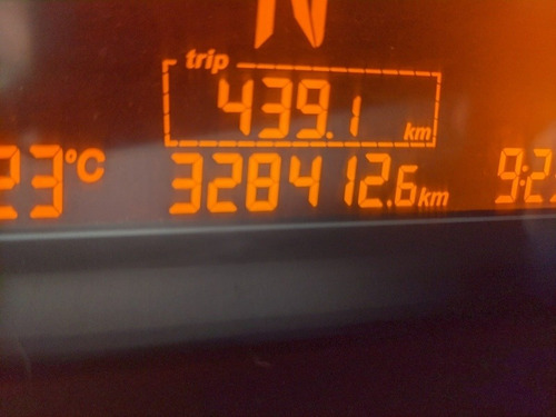 Imagem 10 de 11 de Caminhão 3/4 Mb 1016 Baú Refrigerado Financia Ipva 2022 Pago