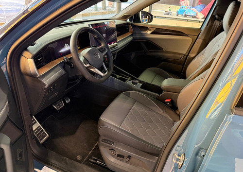 Volkswagen Tiguan 1.4 Tsi R-Line Dsg7
