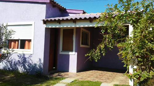 Casa Disponible Todo El Año. A 1 Cuadra De La Playa,