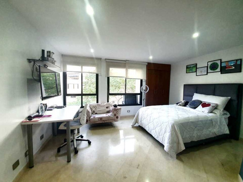 Imagen 12 de 23 de Vendo Ph 525mts2 4h+s/5b+s/4pe Colinas De Valle Arriba 6623