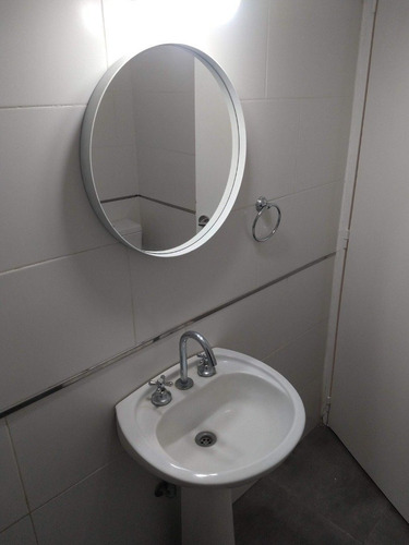 Imagen 10 de 10 de Vendo - Departamento Externo Con Balcon Un Ambiente