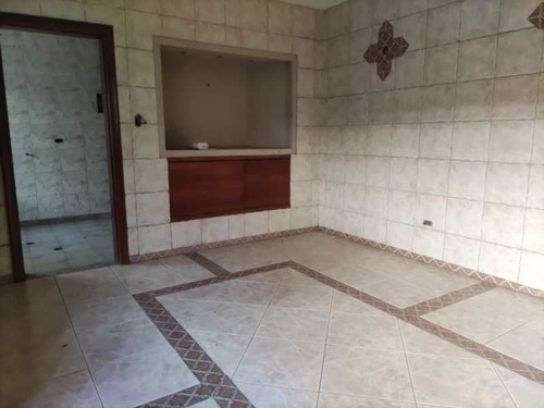 Imagen 13 de 23 de En Alquiler, Casa Comercial En Valencia Urb La Viña. Edo. Carabobo. Yc.