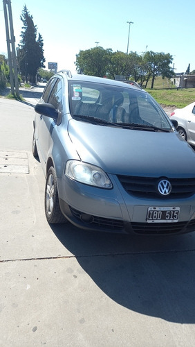 Volkswagen Suran 1.6 I Trendline 90b 2009
