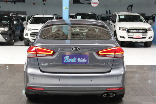 Kia Cerato 1.6 Sx 16v Flex 4p Automático