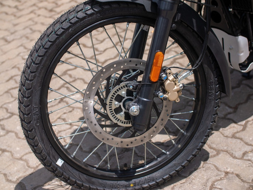 Imagen 14 de 25 de Royal Enfield Himalayan Negra Bs6 Unidades Disponibles