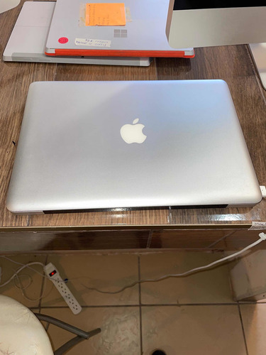 Laptop Apple Macbook Pro