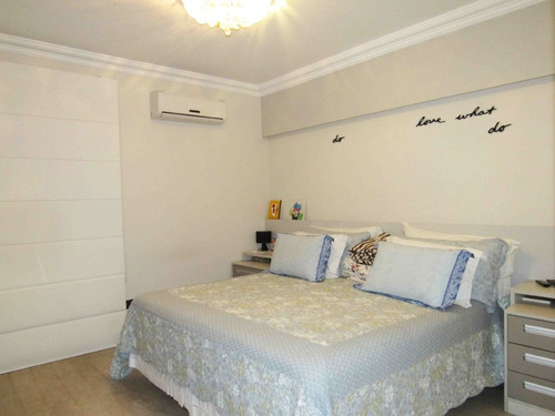 Imagem 17 de 30 de Casa De Condomínio, Localização Excelente - Reo251422