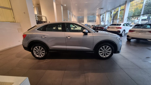 Audi Q3 Sportback 1.4 35tfsi Sportback 150 Cv