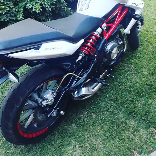 Benelli Tnt 300