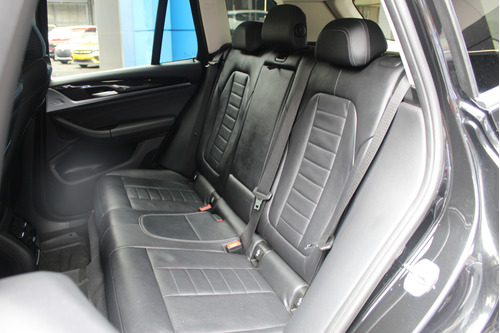 BMW X3 5p xDrive 30i X Line L4/2.0/T Aut