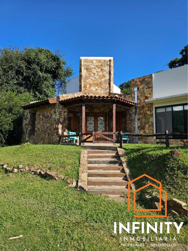 Casa En La Misión Con Piscina
