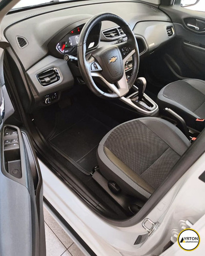 Chevrolet Onix Hatch 1.4 4P FLEX ACTIV AUTOMÁTICO
