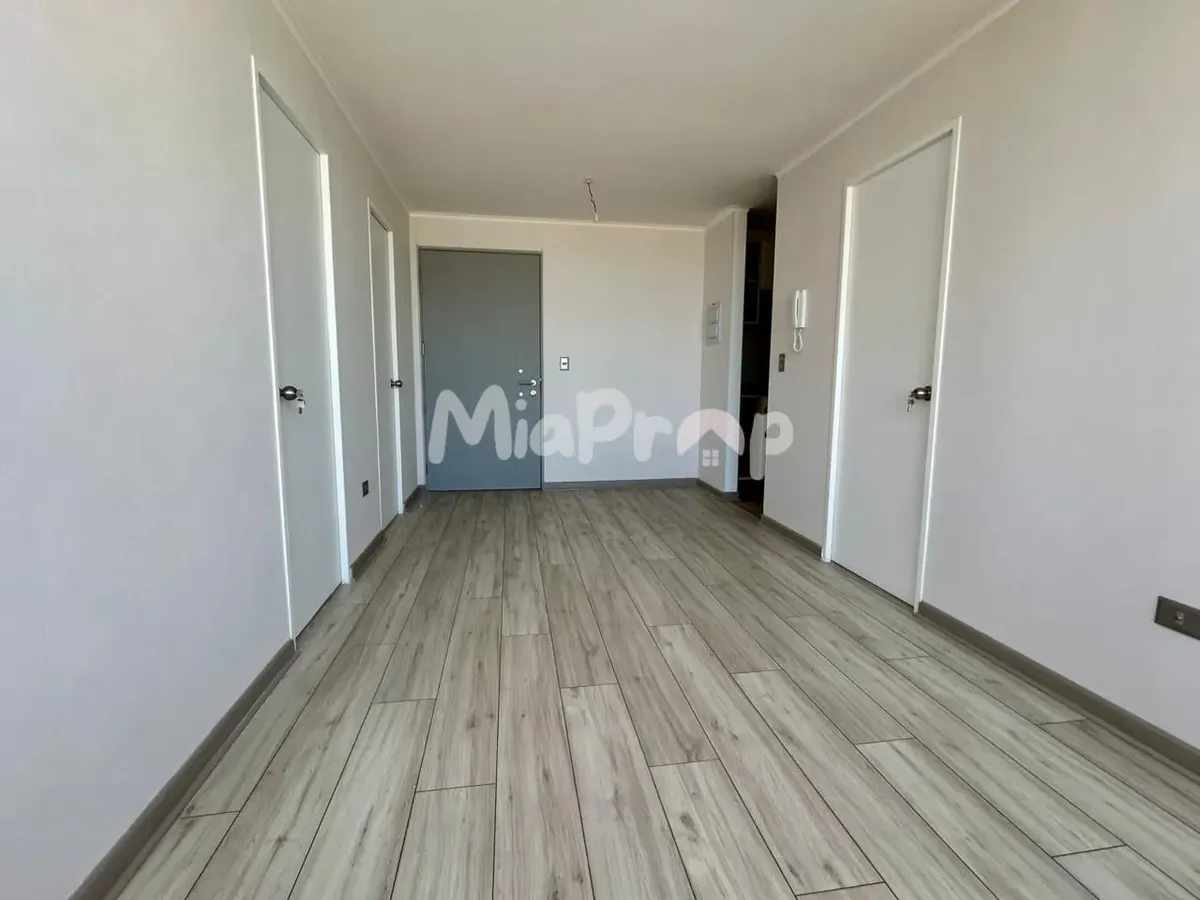 Imagen 4 de 30 de Se Arrienda Dpto 2d1b A Pasos De Metro Cerrillos