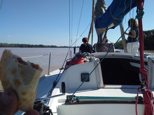 Imagen 4 de 10 de Paseos En Velero / Excursiones. Delta Río Paraná. Ecoturismo