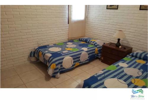 Tradicional Casa En Alquiler De Temporada, Cerca Del Shopping De Punta Del Este