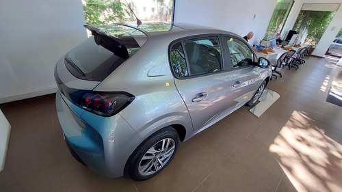 Imagen 8 de 25 de Peugeot 208 Feline Tiptronic 0km Az