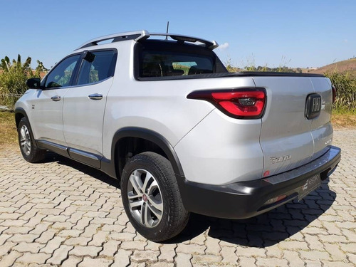Imagem 4 de 12 de Fiat Toro 2.0 16v Turbo Diesel Volcano 4wd At9